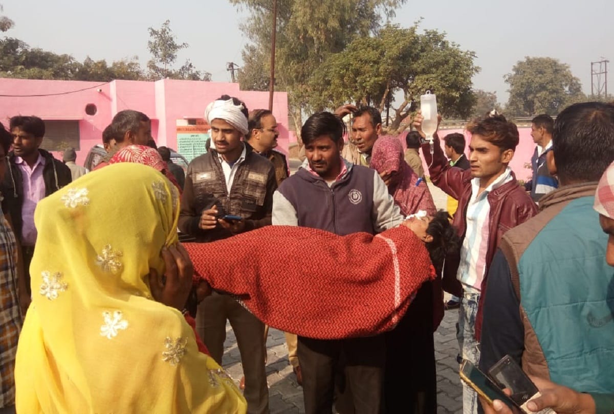 gas cylinder blast in bulandshahr, 12 injured, 10 kids
