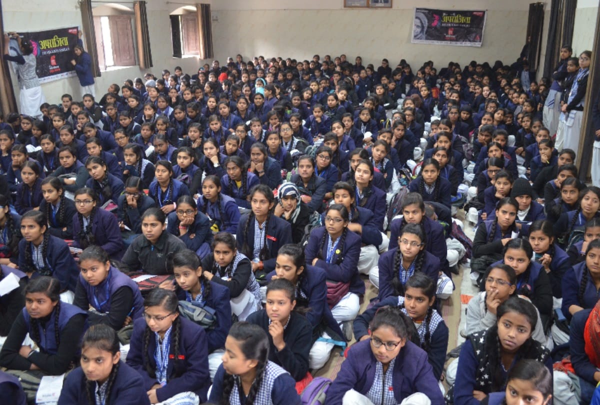 Aparajita: students in Meerut asks from experts how to prepare for exams without stress