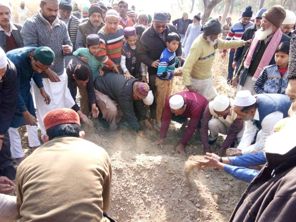 Boy crushed by bus at haldwani dead body Buried