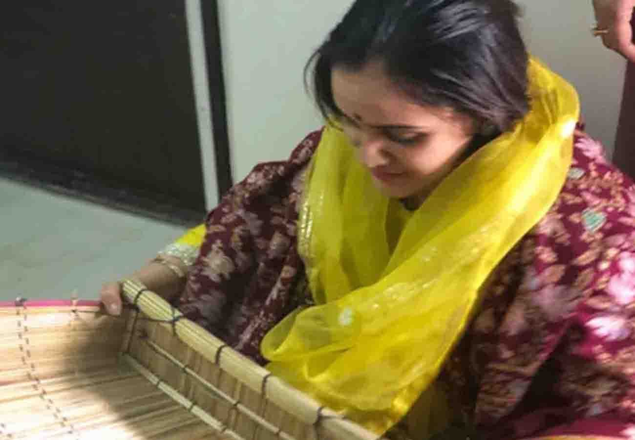Mulayam Singh daughter in law Aparna Yadav photos