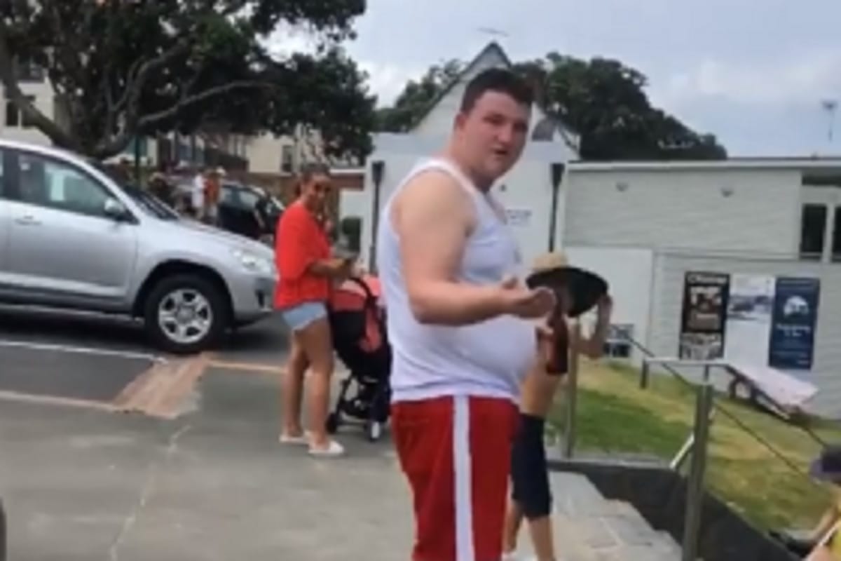 New Zealand deported British family after their wrongful behavior