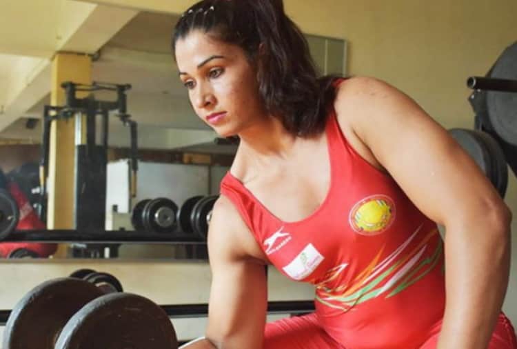 first indian wwe wrestler kavita dalal project to open sports academy