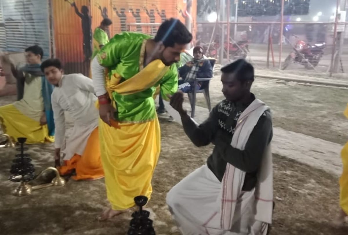 Kumbh Mela 2019:ganga aarti preparation