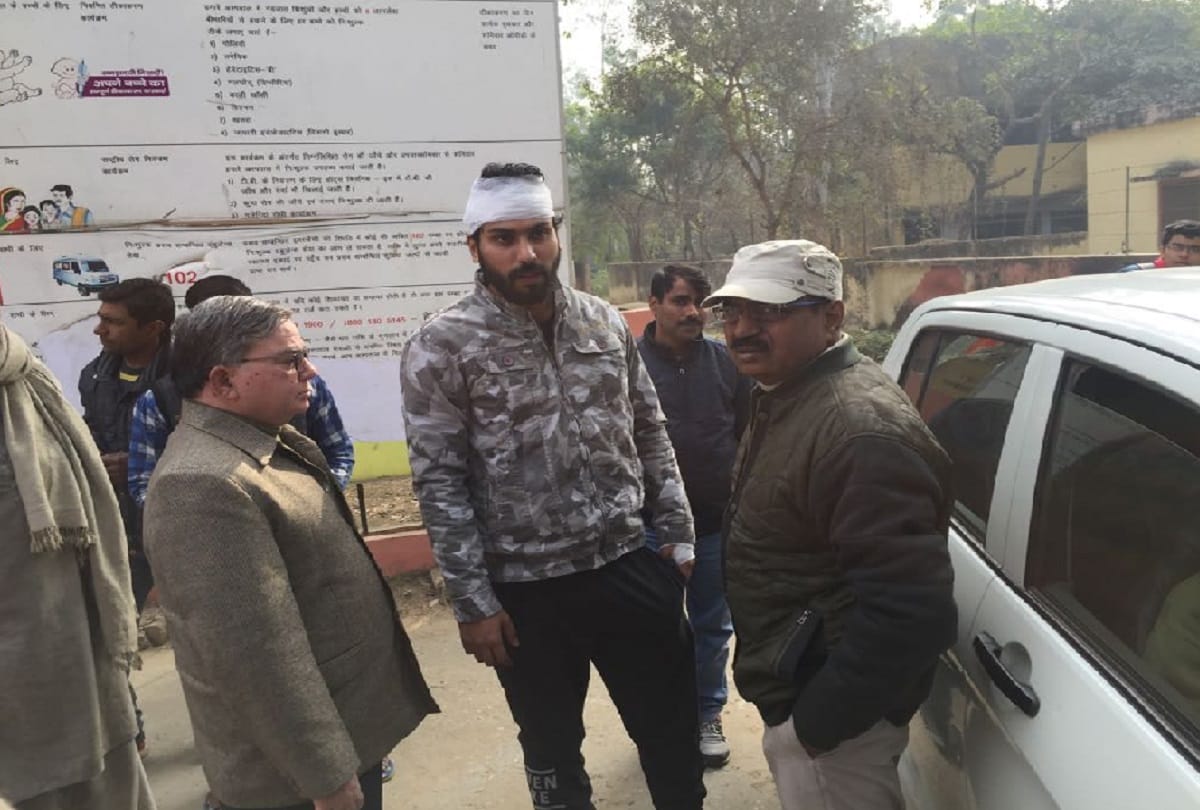 Muzaffarnagar, looted from bank cashier, and accused absconded