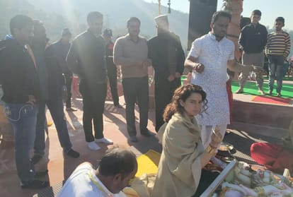 bollywood queen kangana ranaut worshiped the goddess in her home town mandi himachal