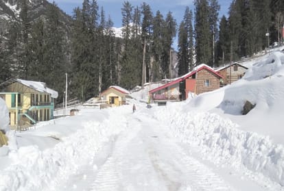 heavy snowfall warning in himachal for 21 and 22 january