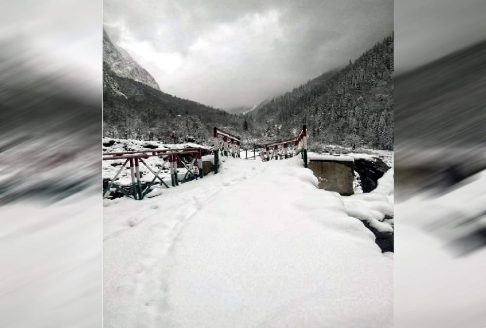 Snowfall in badrinath and hemkund sahib 2019 photos