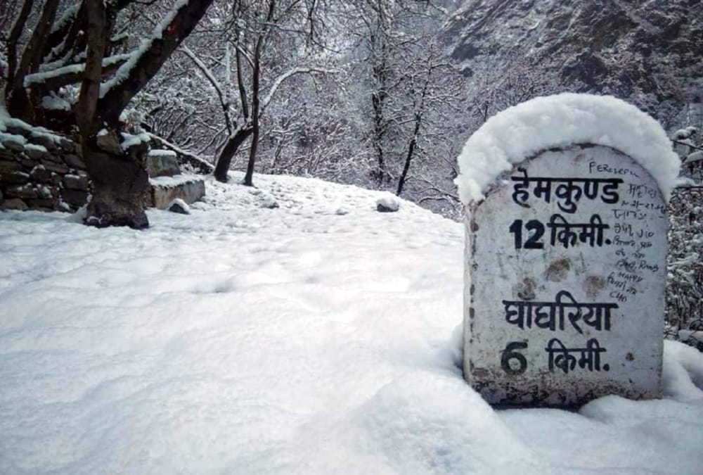 Snowfall in badrinath and hemkund sahib 2019 photos