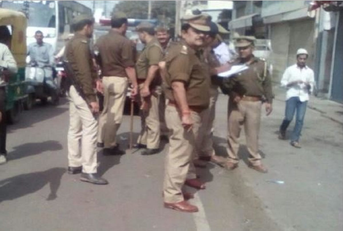 Meerut, Controversy between councilor and lineman