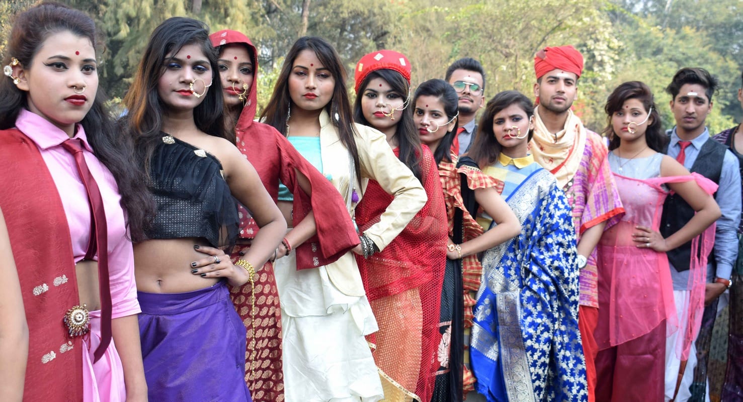 IIT BHU cultural fest kashi yatra start by fashion show