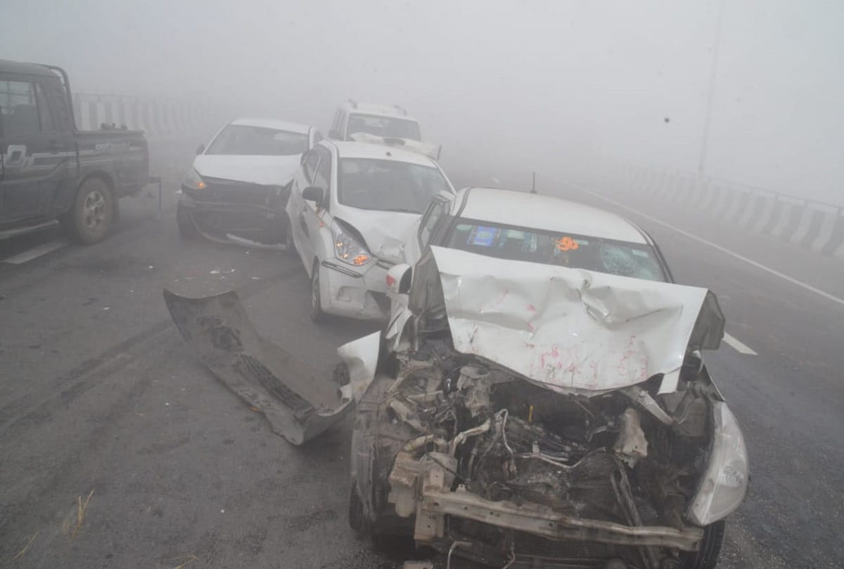 Baghpat, Incident on eastern peripheral expressway and 30 people injured