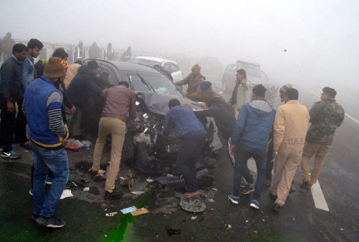 Baghpat, many accident on Eastern Peripheral Expressway and 25 peoples injured