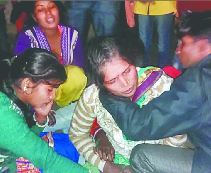 बहन की शादी के दिन युवक की करंट से मौत