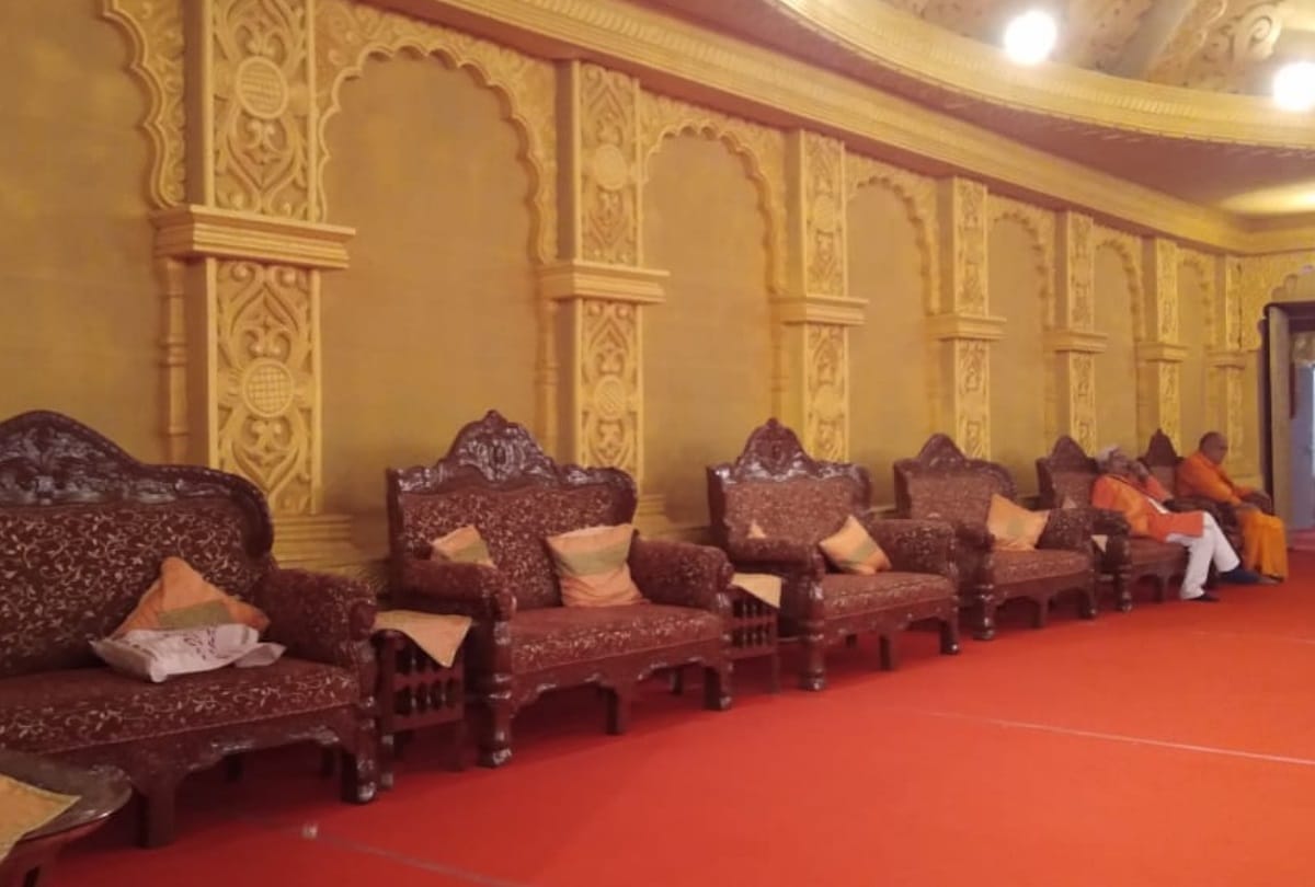Sant shahi pandal in kumbh mela 2019 prayagraj