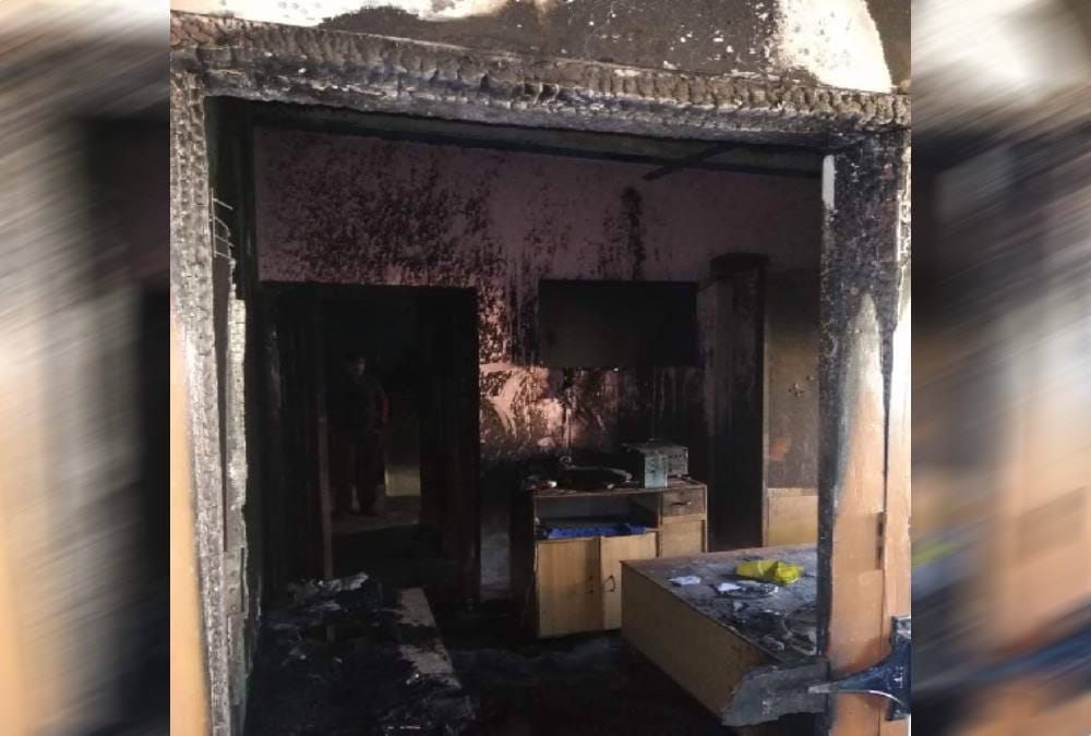Fire broke out in two House in kotdwar youth burn