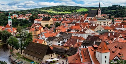 prague tourism places to visit in hindi