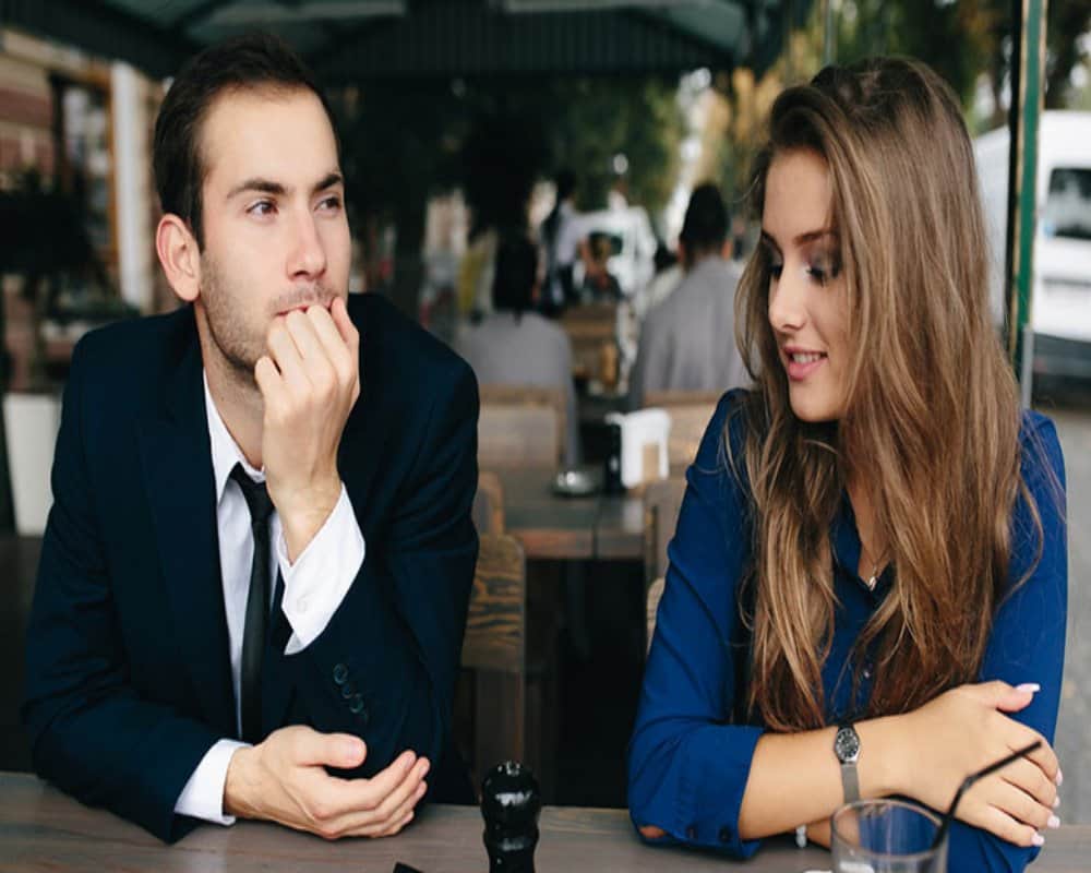 girls should be careful during relationship with these types of men