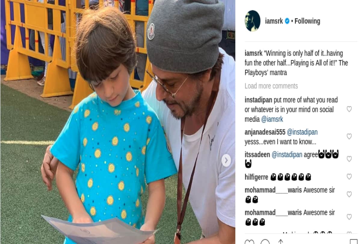 shahrukh khan share photo of his son abram and aryan on instagram
