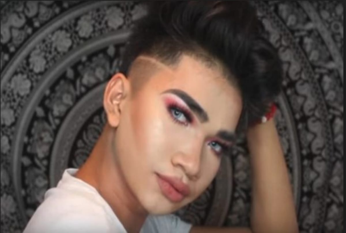 know about the symptoms of transgenders in children