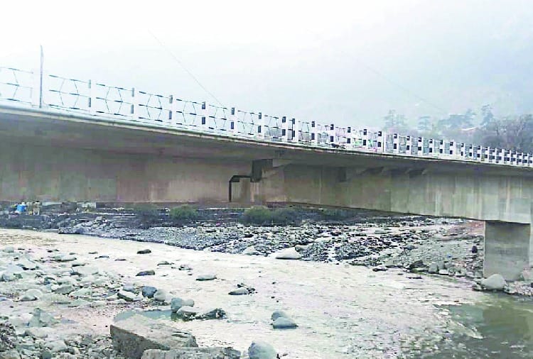 अंतरराष्ट्रीय कंपनी करेगी भूतनाथ पुल की मरम्मत
