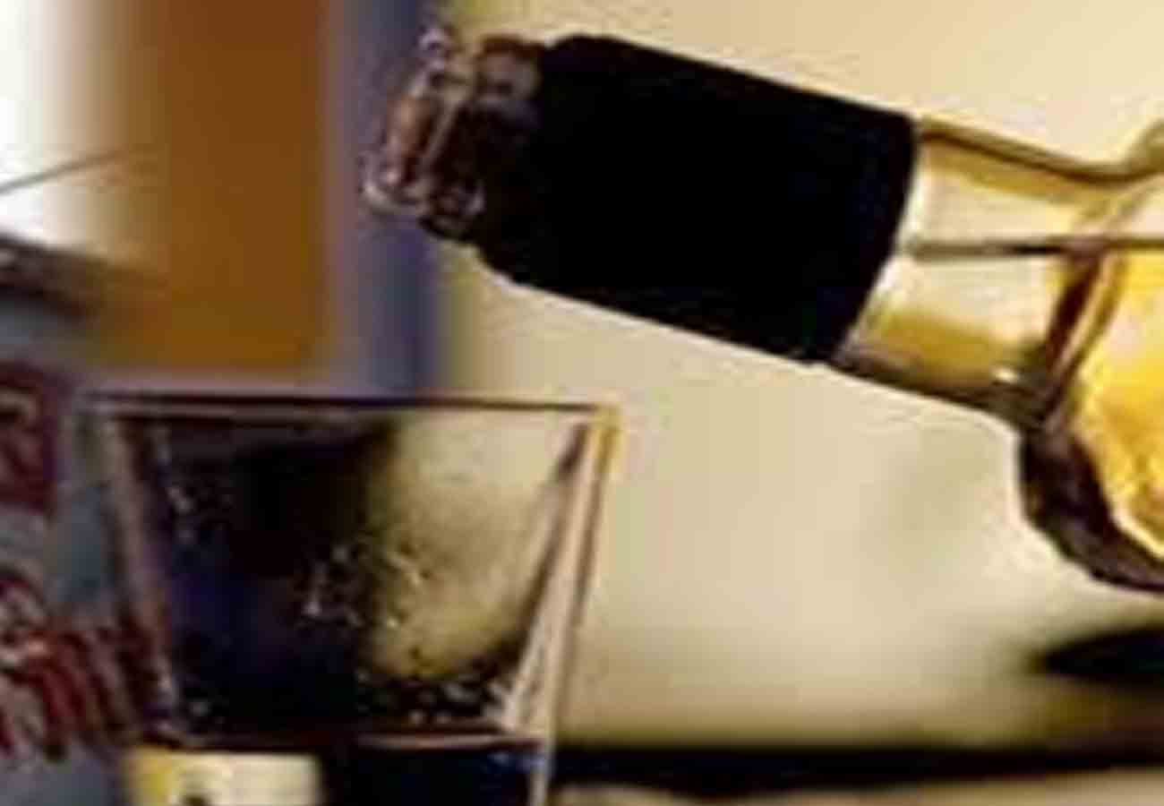 drunk youths make call to sdm for liquor