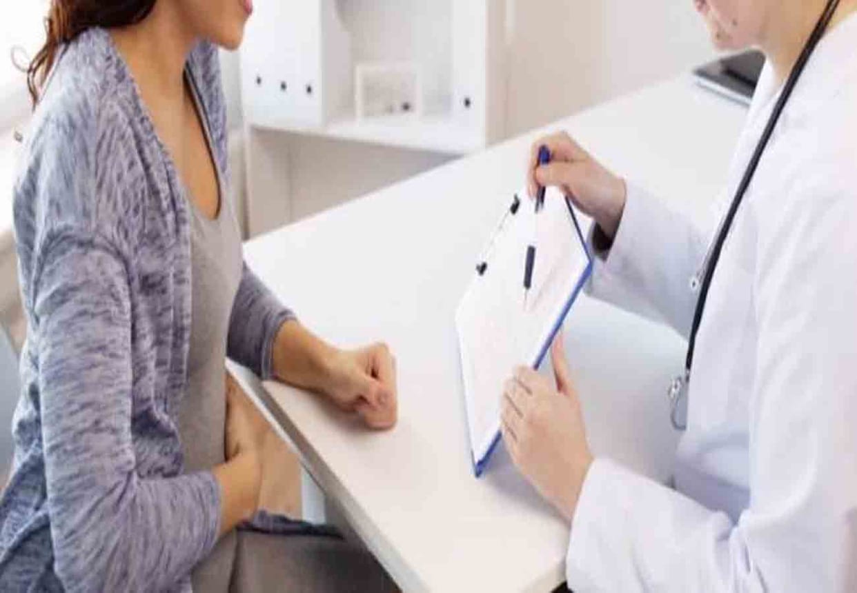 doctor cut an organ of woman private part
