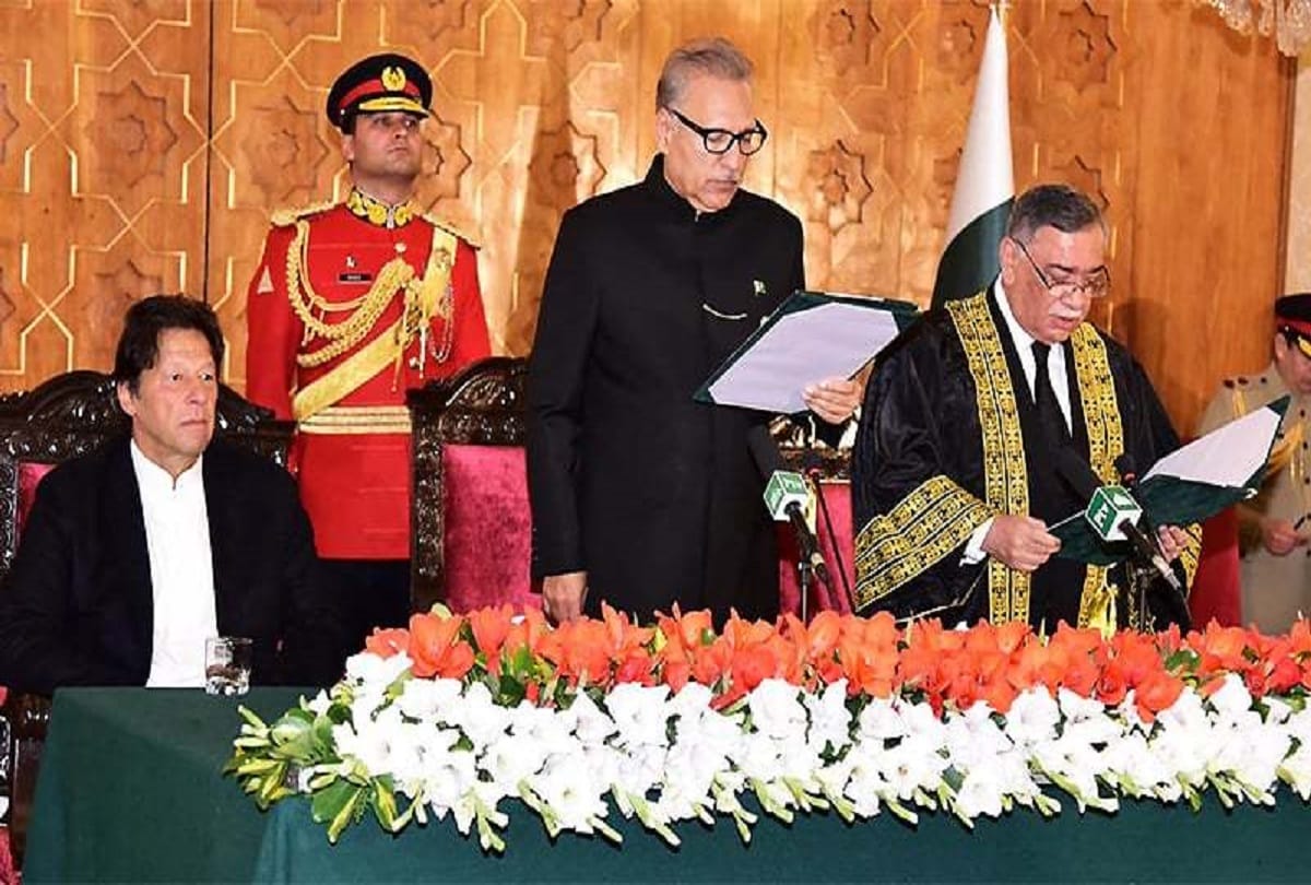 Justice asif saeed khosa takes oath as 26th cji of pakistan