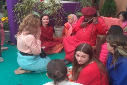 kumbh Mela 2019:Know interesting facts about Pilot Baba