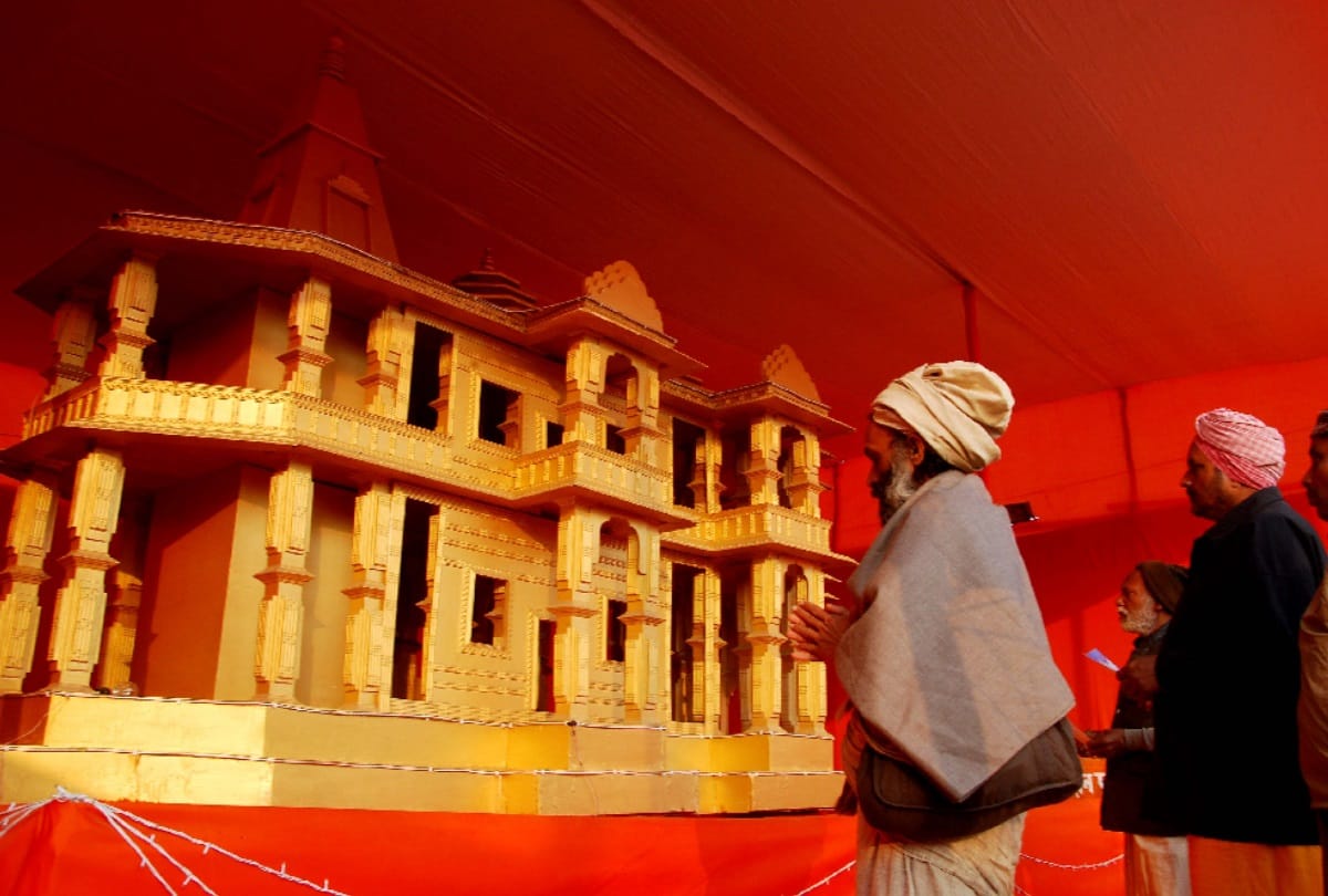 Ayodhya Ram mandir and kashi vishwanath mandir model ready in kumbh mela 2019