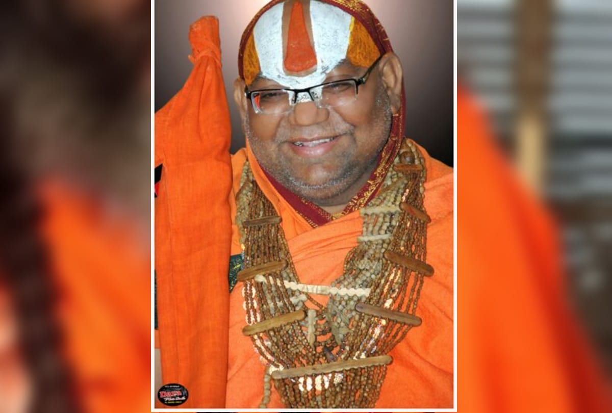 kumbh Mela 2019:See photos of saints make up, specially kinnar akhara saints