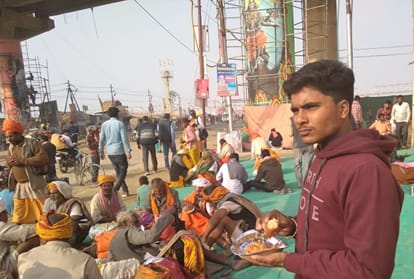 kumbh Mela 2019:whole day Bhandara available for devotees in kumbh mela