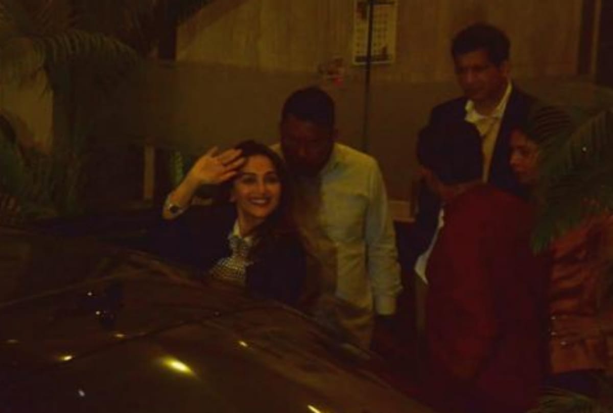 madhuri dixit son raayan and arin grown hansome youngsters