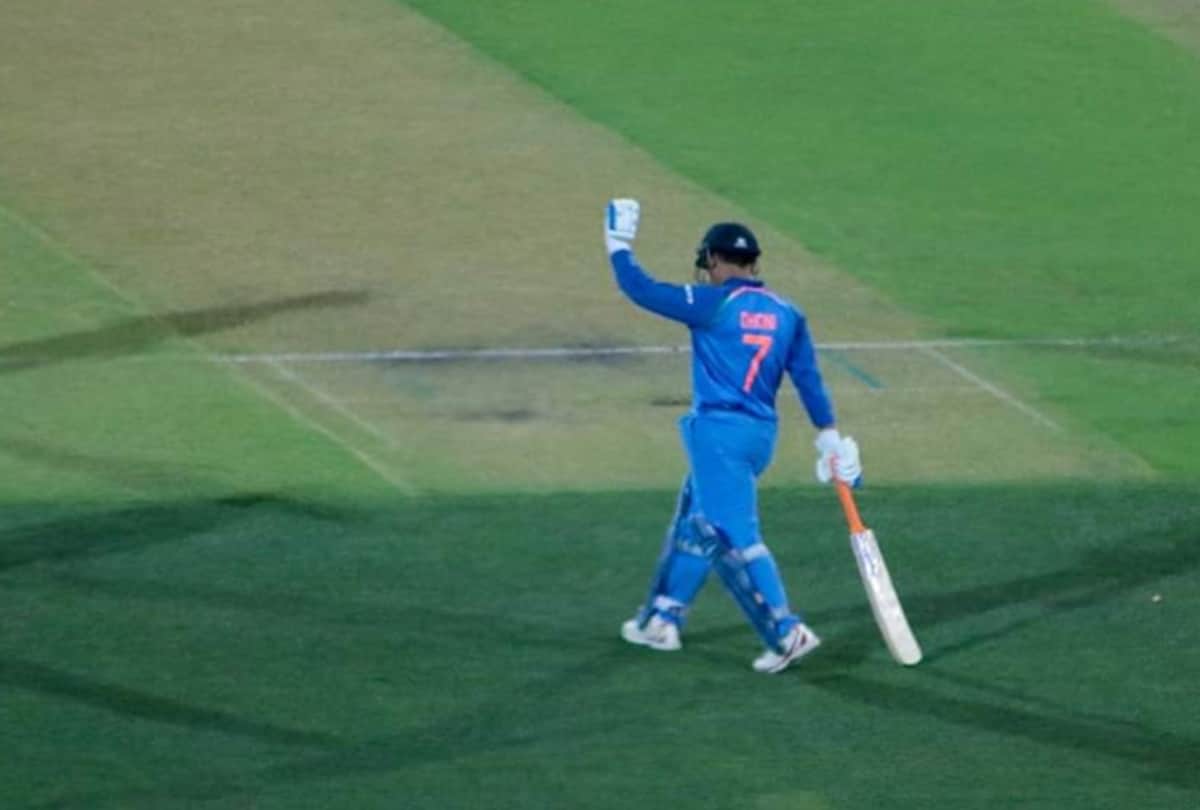 ms dhoni eyes sachin tendulkars record against new zealand in odi series