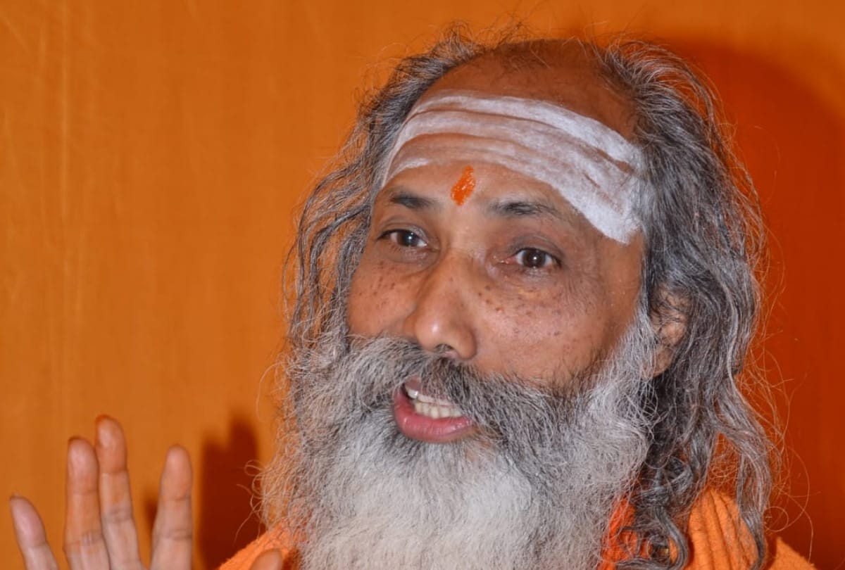 kumbh Mela 2019:See photos of saints make up, specially kinnar akhara saints