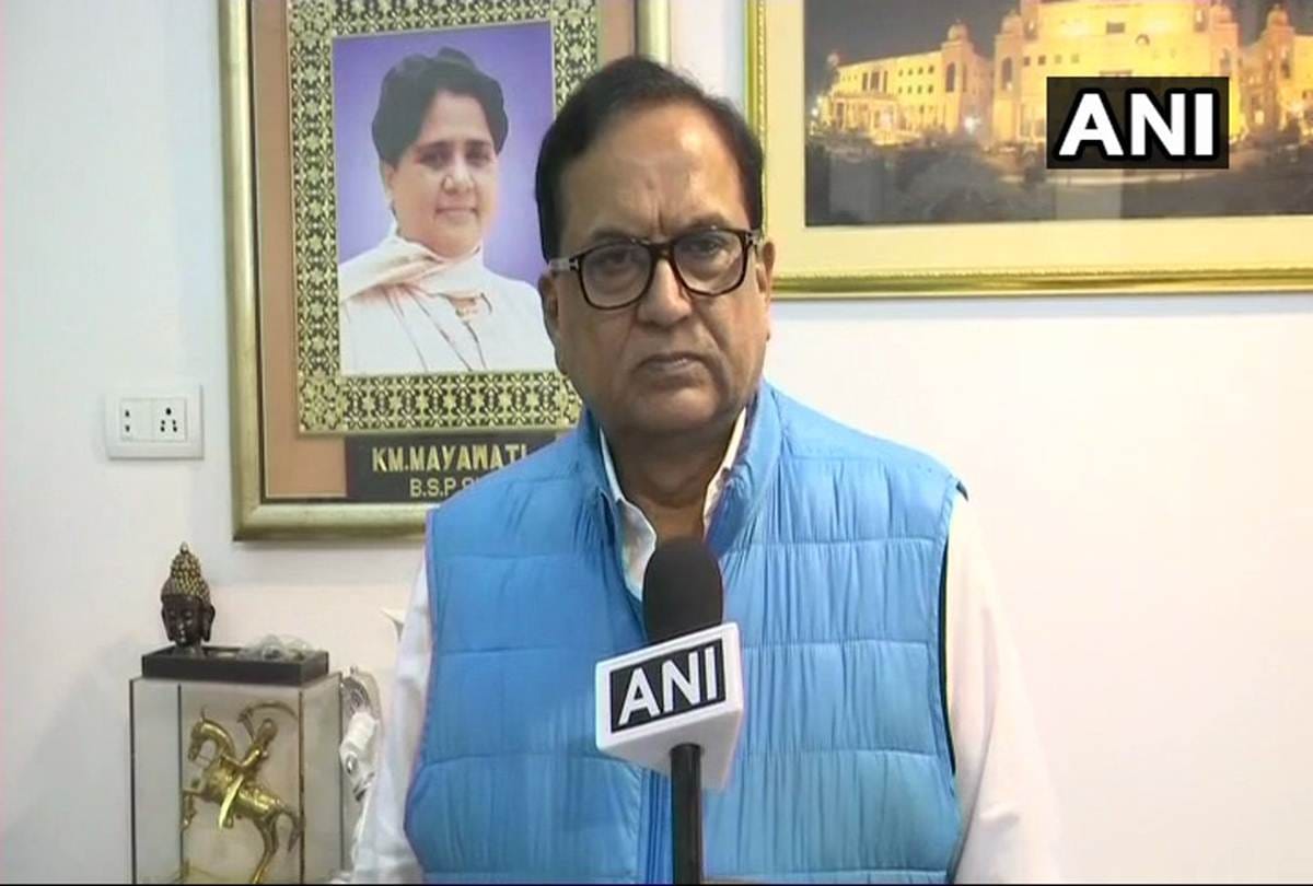 Satish Mishra remarks on Sadhana comment says BJP leaders lose their mental balance