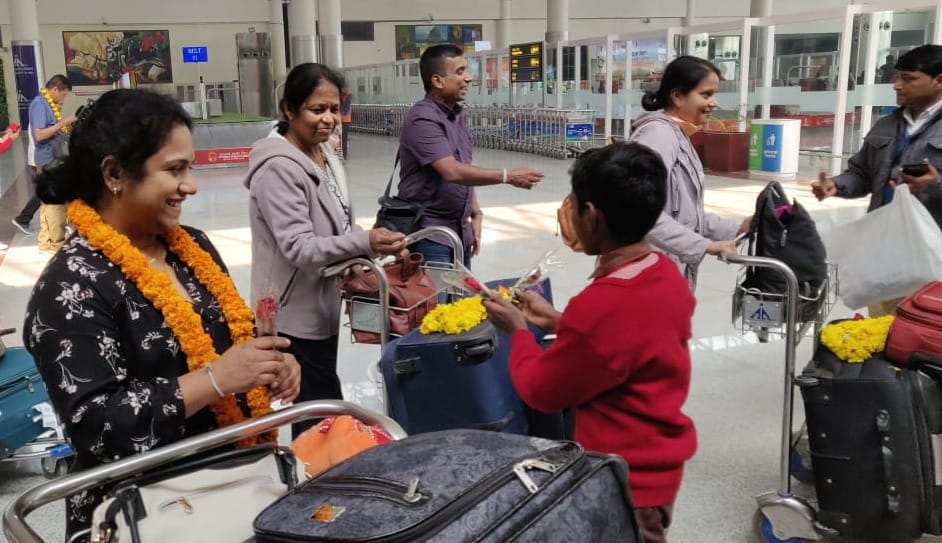 Migrants reached to varanasi for pravasi bhartiya sammelan