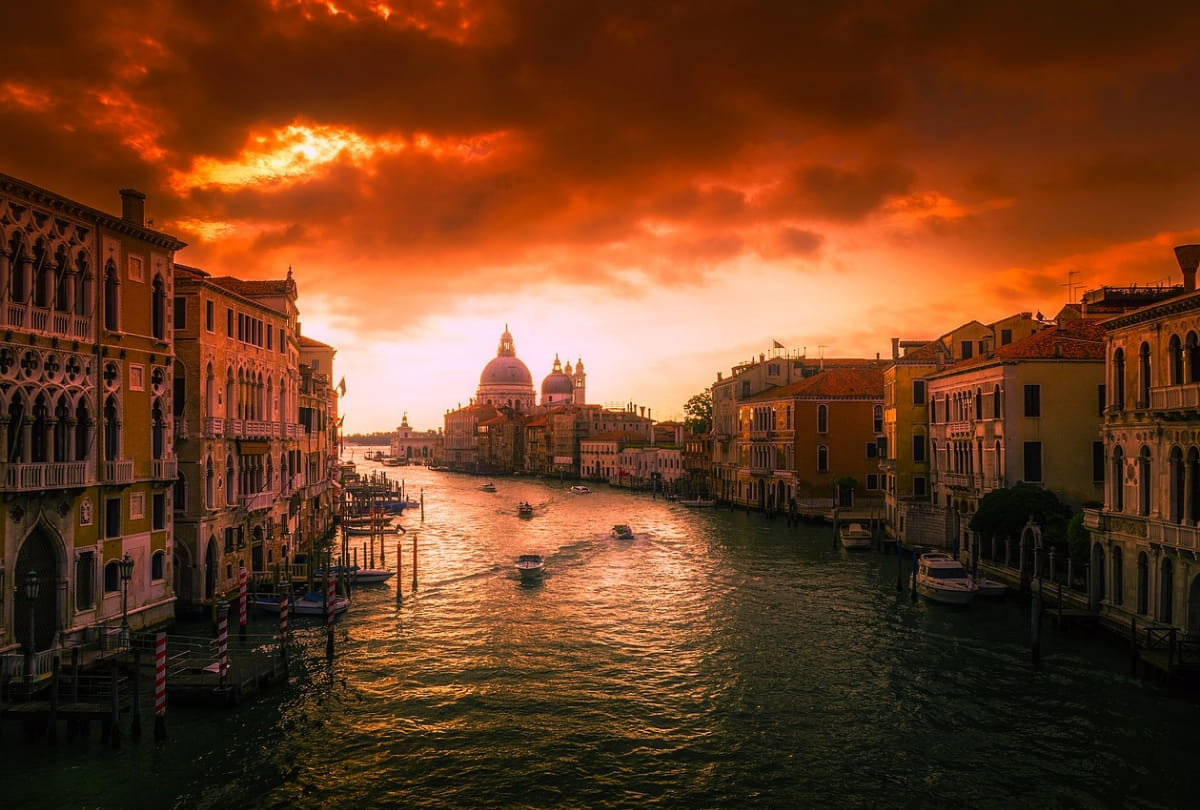 venice is most beautiful city of world angelina jolie and johnny depp shoot film