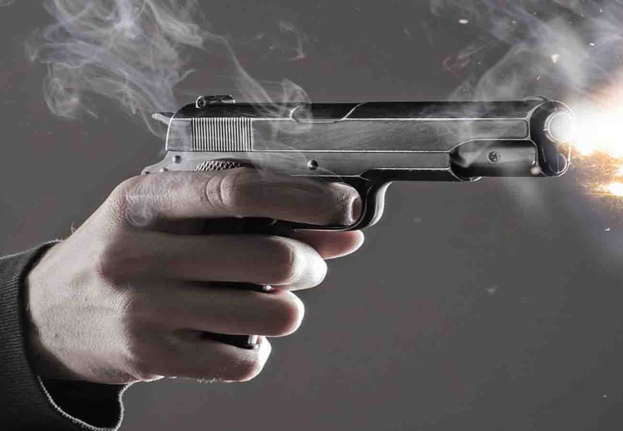 police constable body found in police station