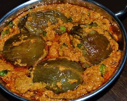 Bharwa Bengan Recipe