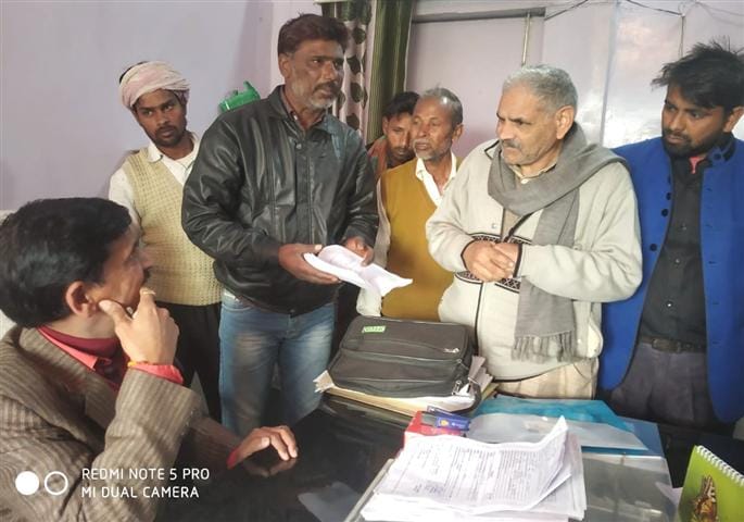 Government seal on farmers' debt waiver