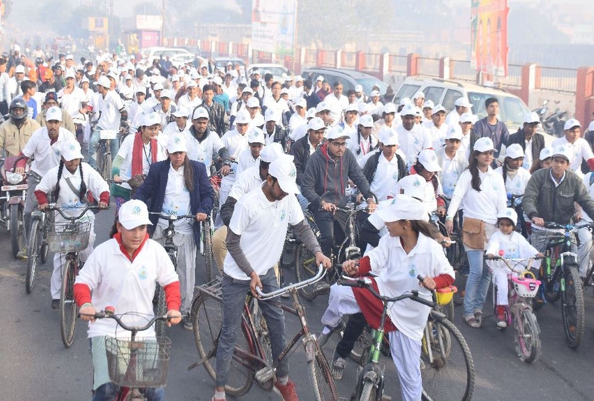 Saksham Cycle Rally for save environment in agra