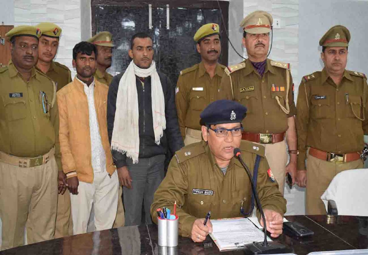 Hardoi Police has arrested two people involved in making weapons