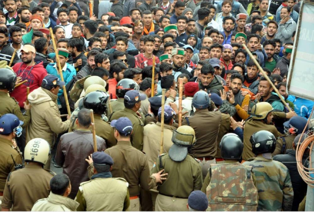 Man murdered after kidnapping with his car police arrested 10 protesters