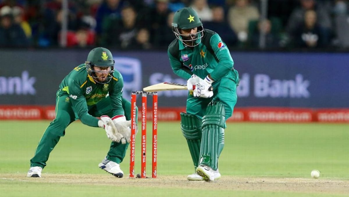 mohammad hafeez star performance helps pakistan win first odi against south africa