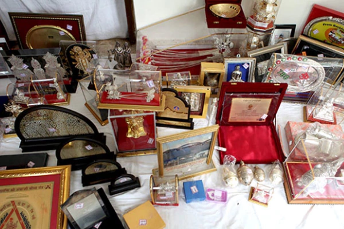 National Gallery of Modern Art will auction gifts and mementos received by PM Modi