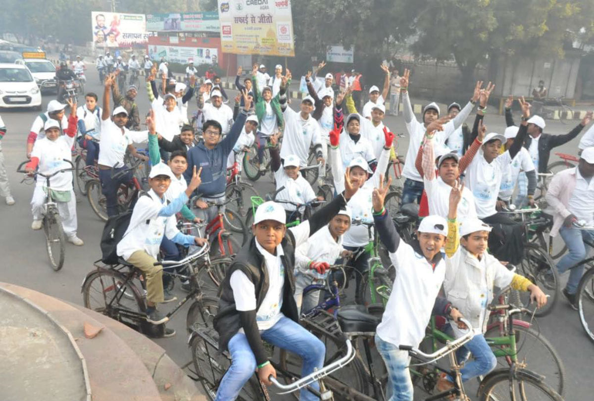 Saksham Cycle Rally for save environment in agra