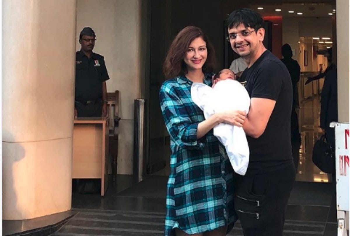 Bhabiji Ghar Par Hain actor Deepesh Bhan aka Malkhan married shared wedding picture with wife