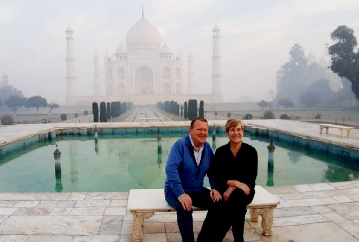 denmark's prime minister lars lokoc rasmussen visits to taj mahal with his wife