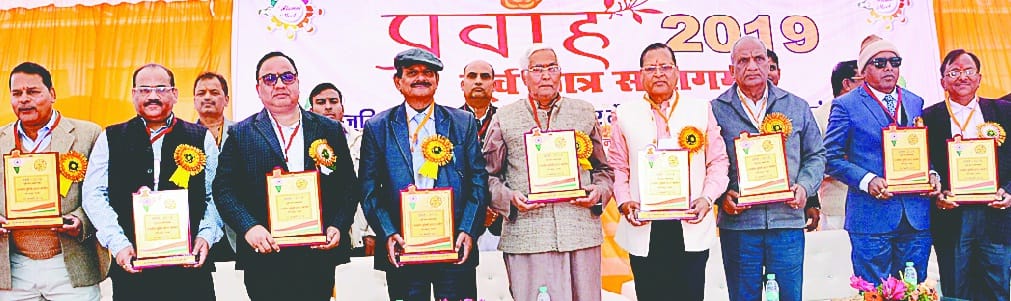 छात्र जीवन की मस्ती को दोबारा जी उठे