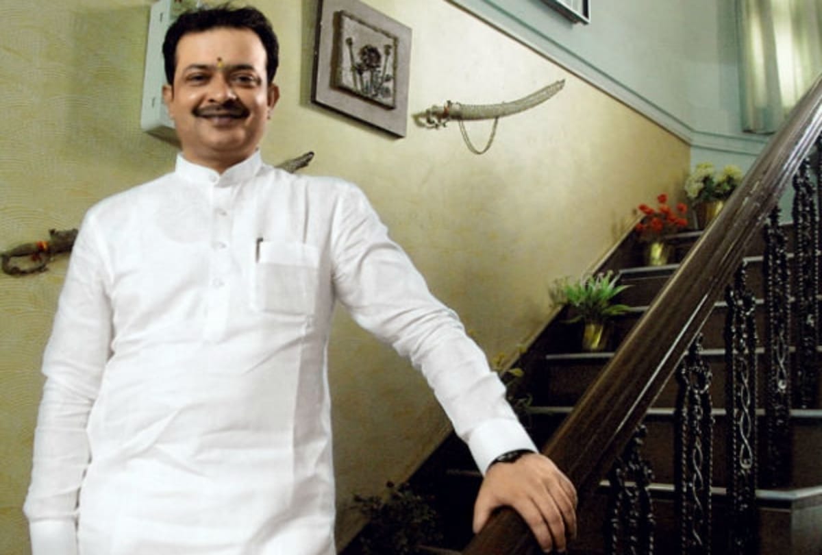 bhaiyyuji maharaj suicide case Police files challan in court palak puranik vinayak sharad accused